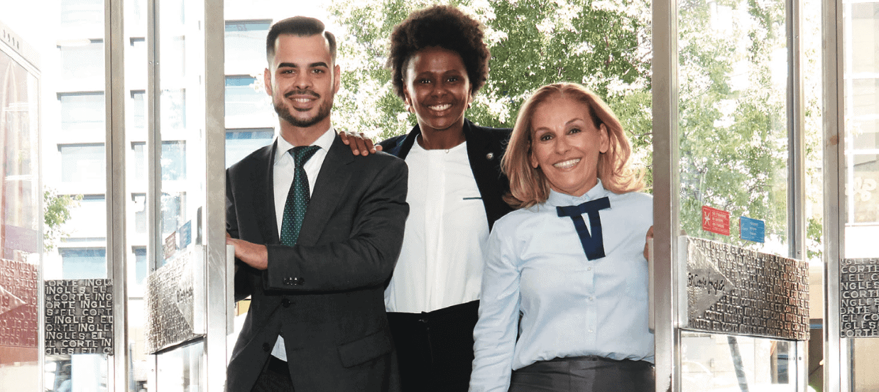El Corte Inglés: Construindo Carreiras de Sucesso Juntos!